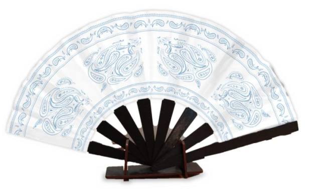 Abanico Pañuelo paisley celeste